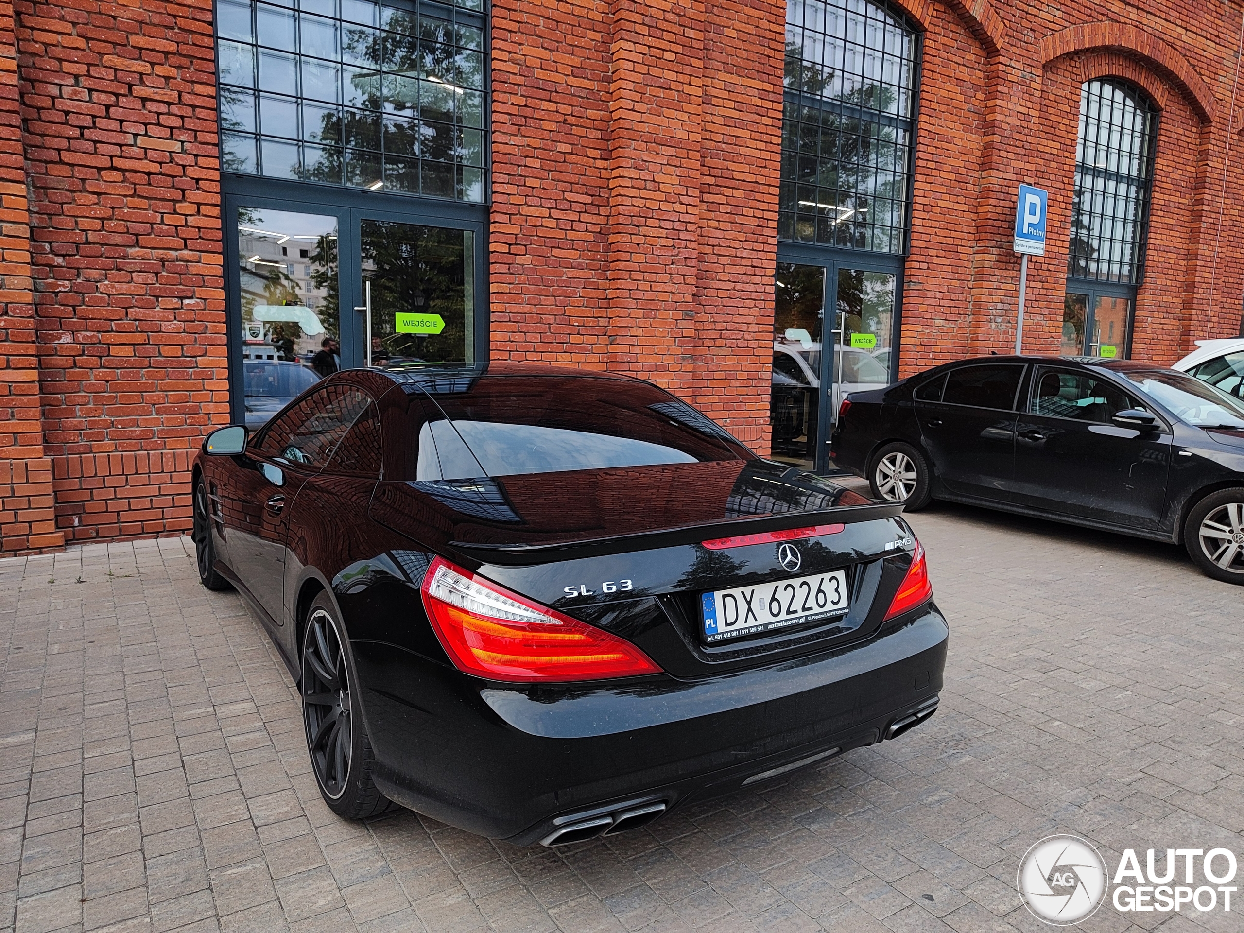 Mercedes-Benz SL 63 AMG R231