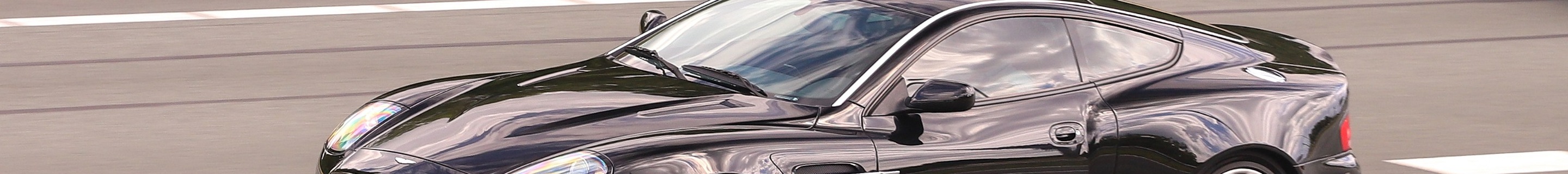 Aston Martin Vanquish S