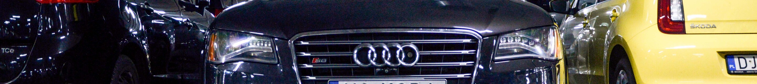 Audi S8 D4