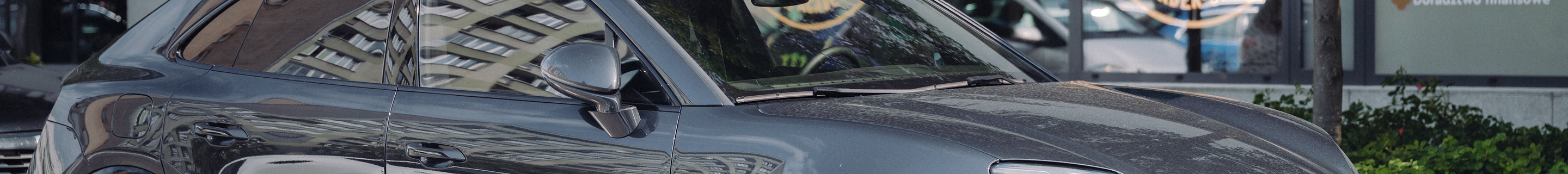 Porsche Macan EV Turbo