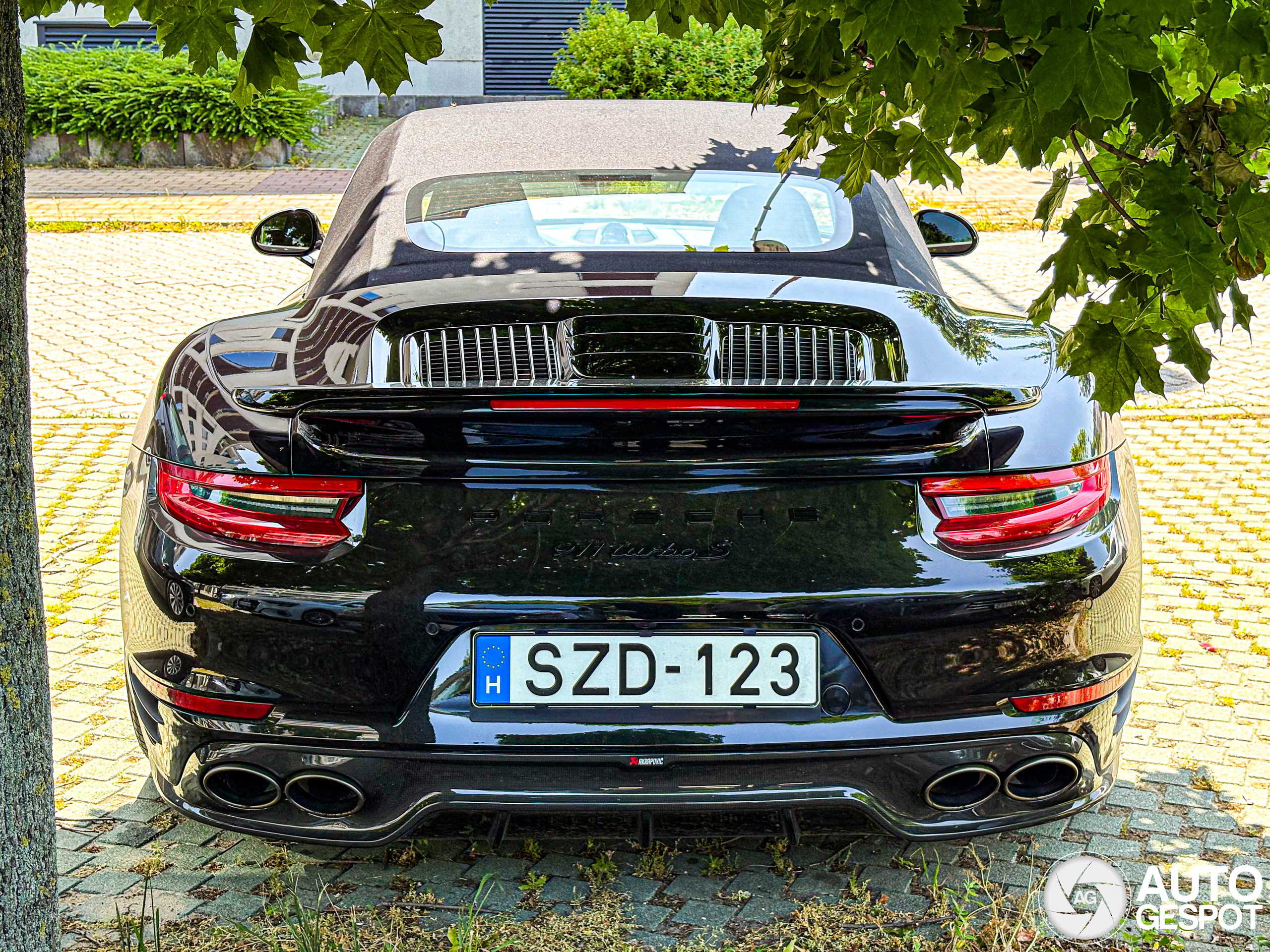 Porsche 991 Turbo S Cabriolet MkII