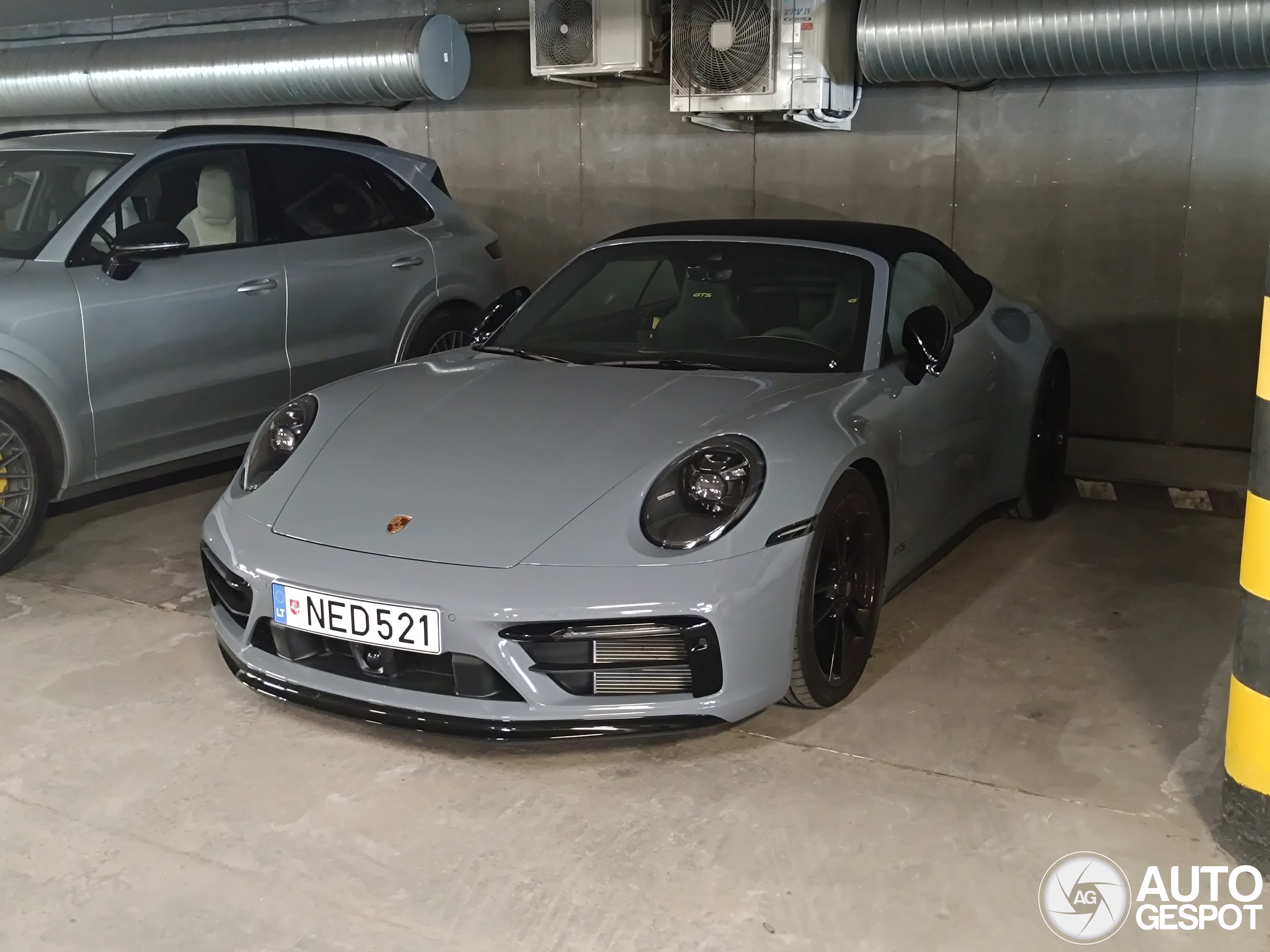 Porsche 992 Carrera GTS Cabriolet