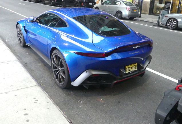 Aston Martin V8 Vantage 2018