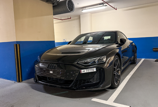 Audi RS E-Tron GT 2025