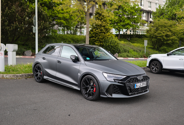 Audi RS3 Sportback 8Y 2025