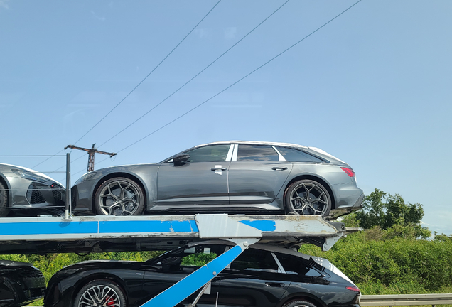 Audi RS6 Avant C8