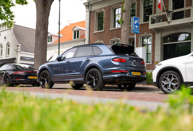 Bentley Bentayga V8 2021