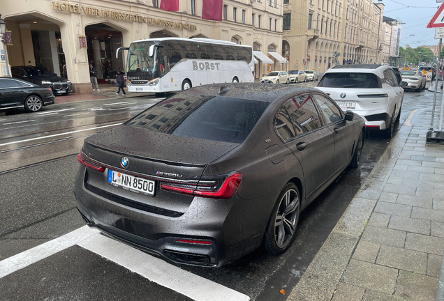 BMW M760Li xDrive 2019