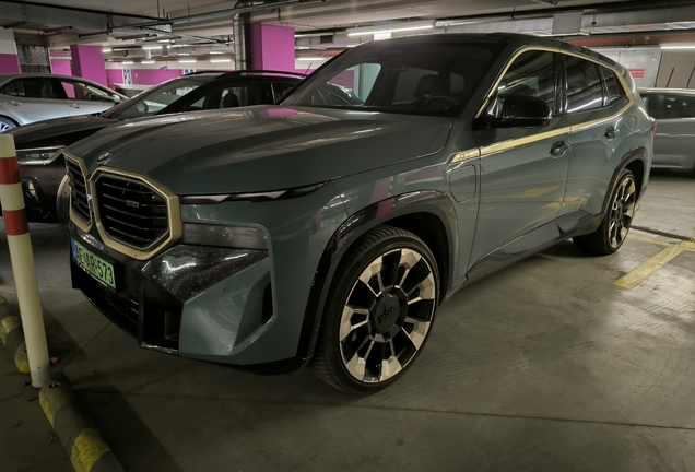BMW XM G09
