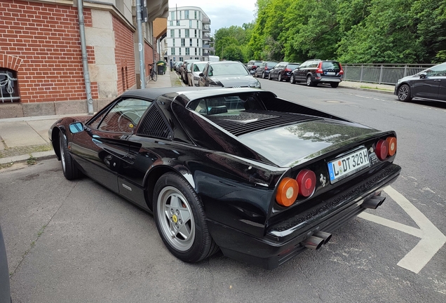 Ferrari 328 GTS