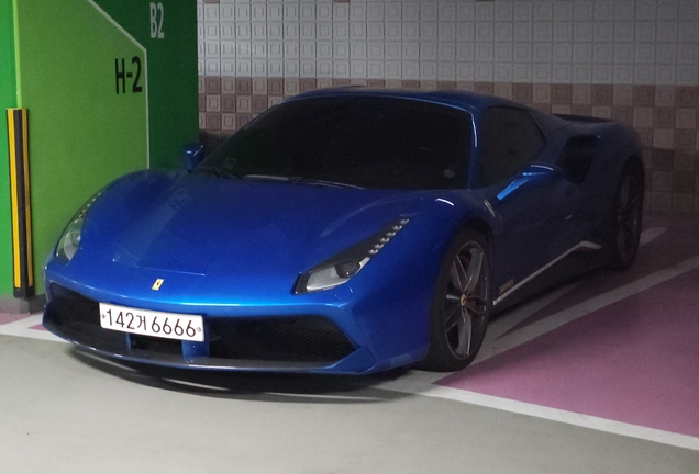 Ferrari 488 Spider