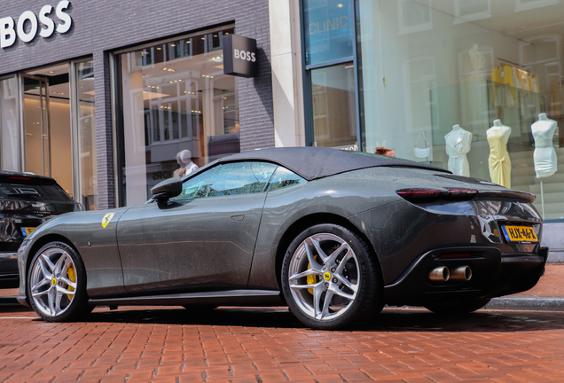 Ferrari Roma Spider