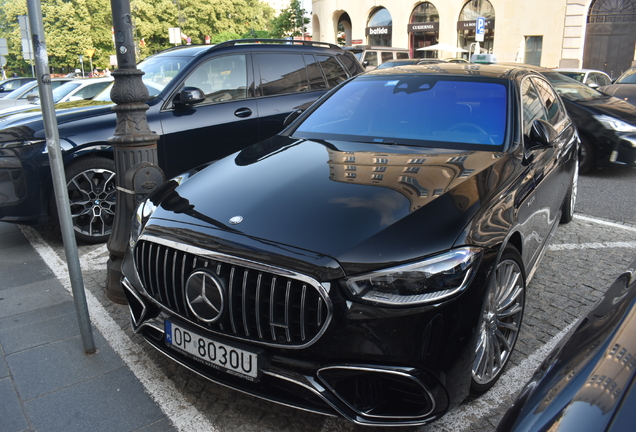 Mercedes-AMG S 63 E-Performance W223