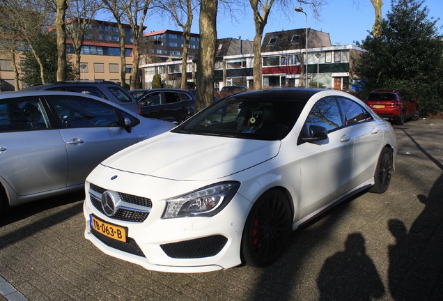 Mercedes-Benz CLA 45 AMG C117