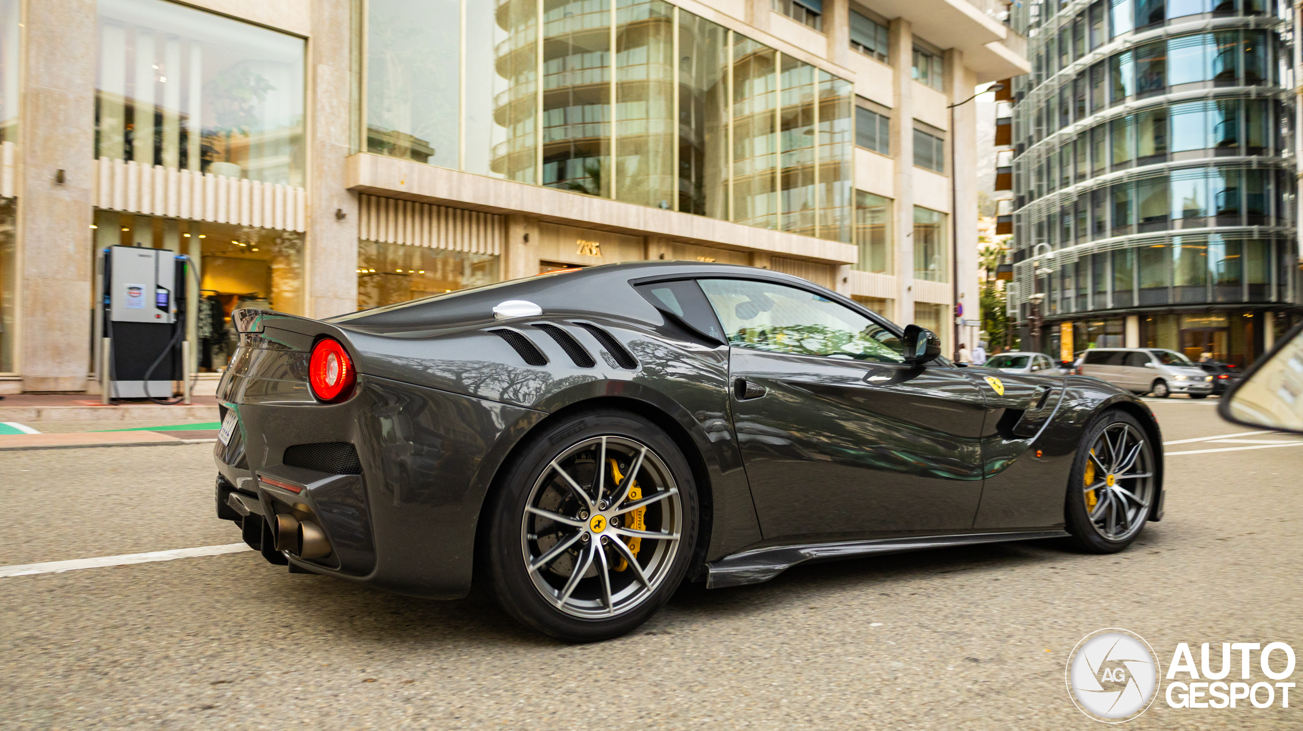 Ferrari F12tdf