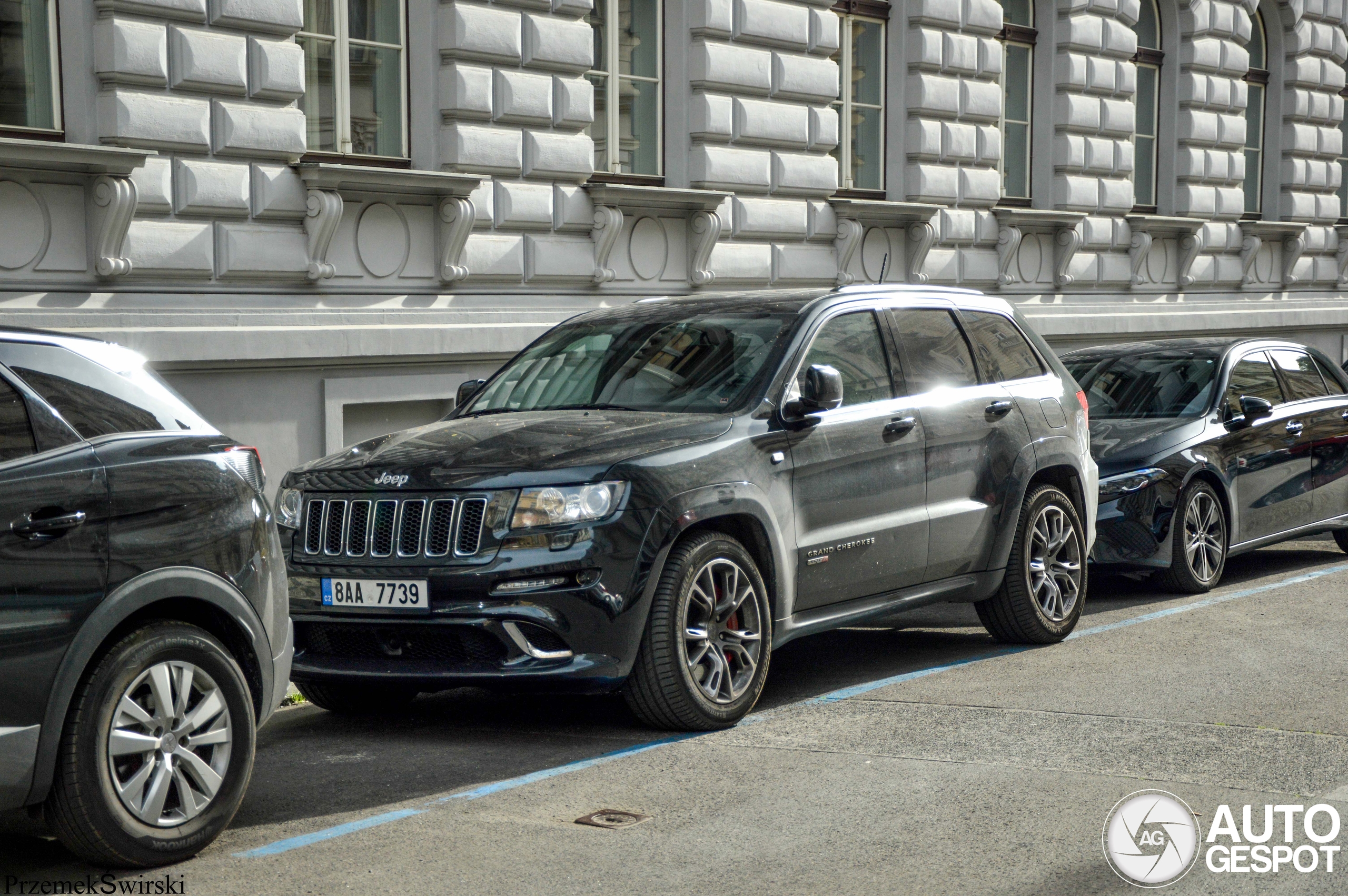 Jeep Grand Cherokee SRT-8 2012