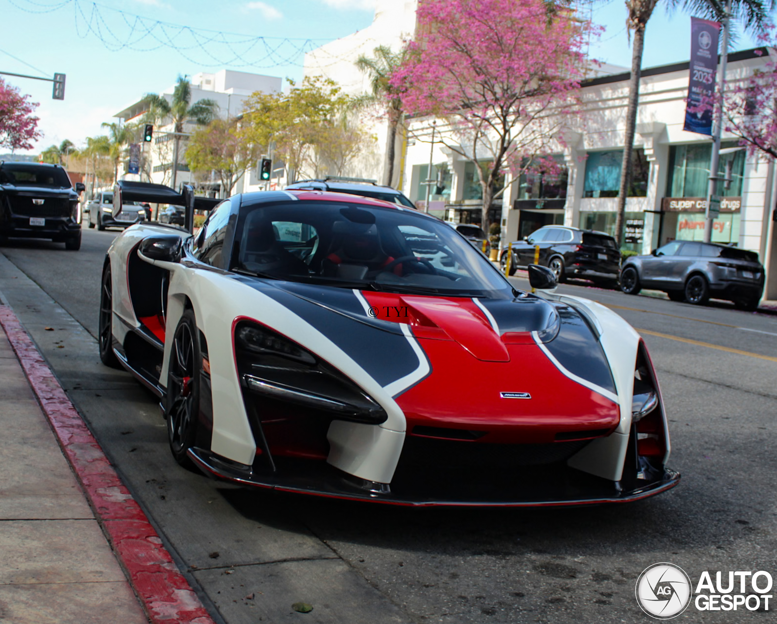 McLaren Senna