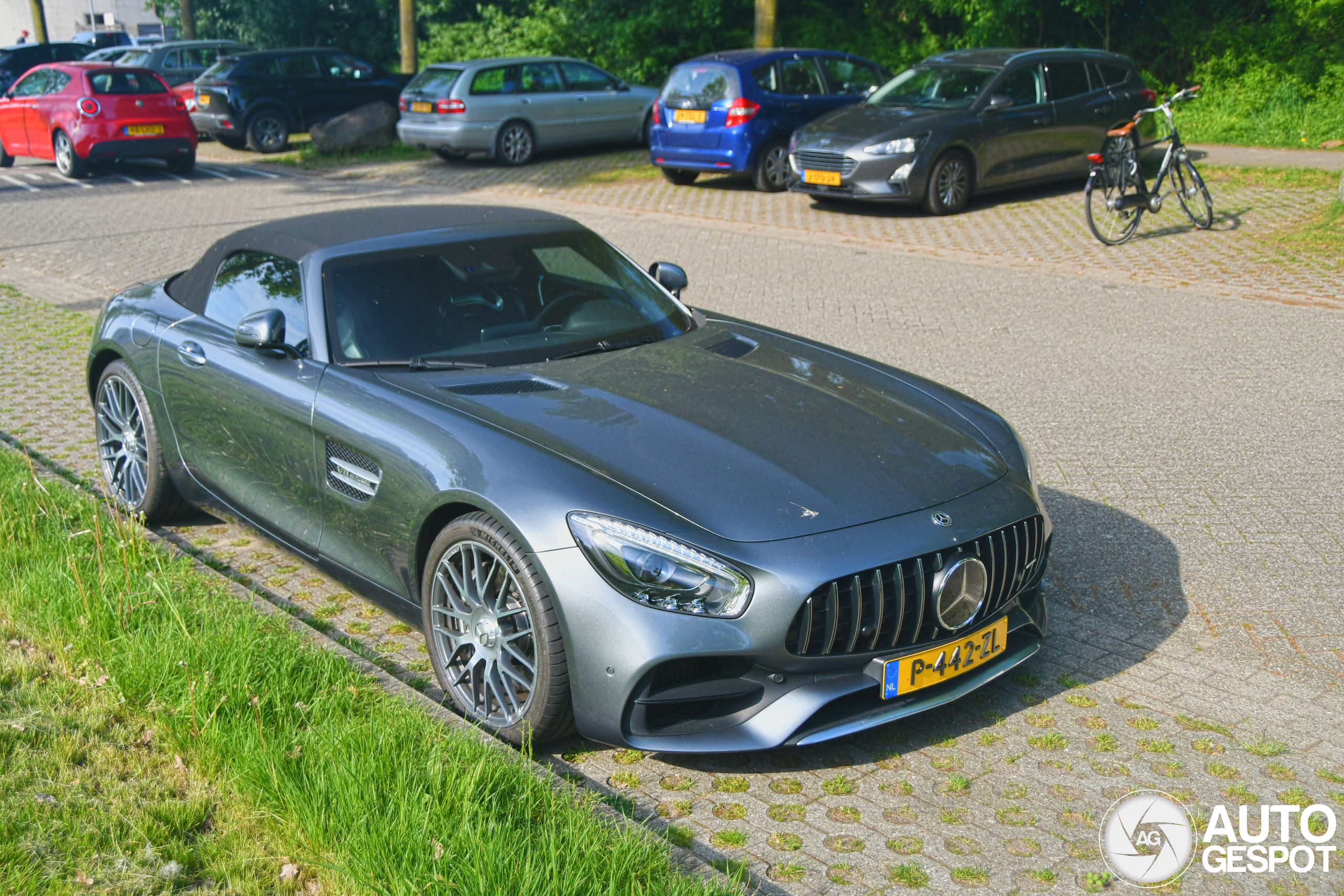 Mercedes-AMG GT Roadster R190