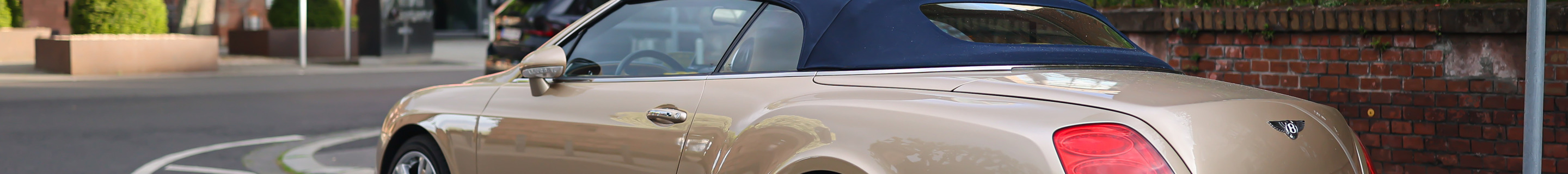 Bentley Continental GTC
