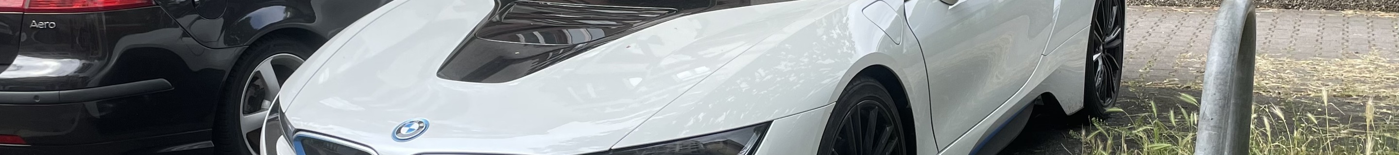 BMW i8 Roadster