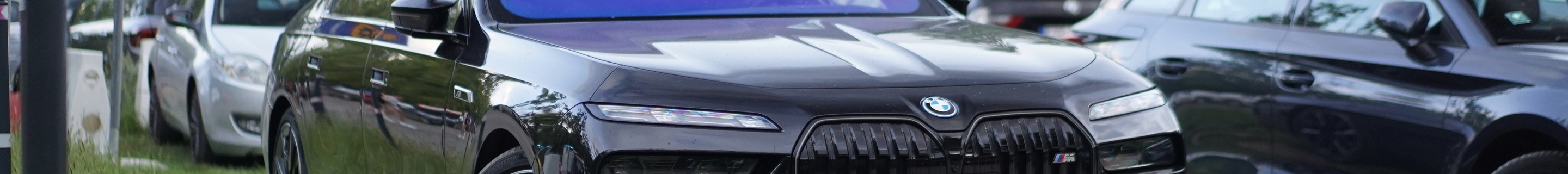 BMW M760e xDrive