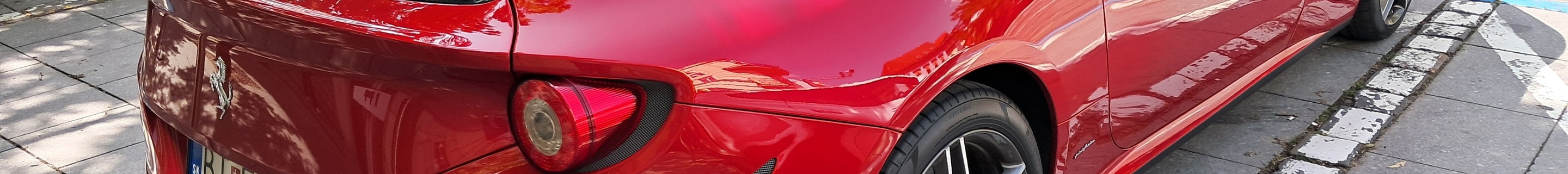Ferrari FF