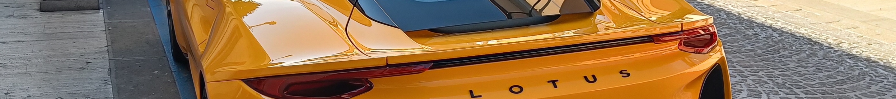 Lotus Emira