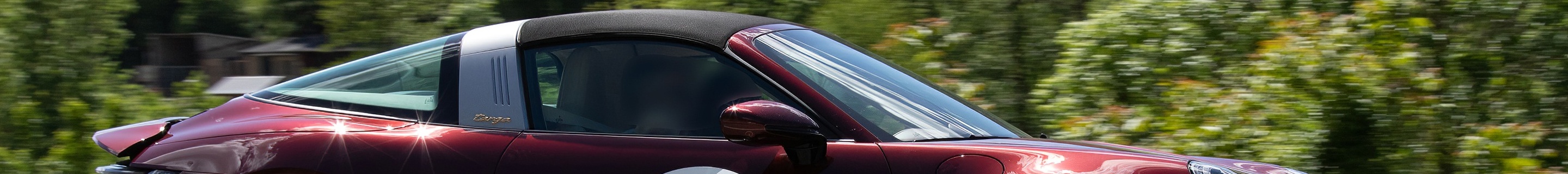 Porsche 992 Targa 4S Heritage Design Edition