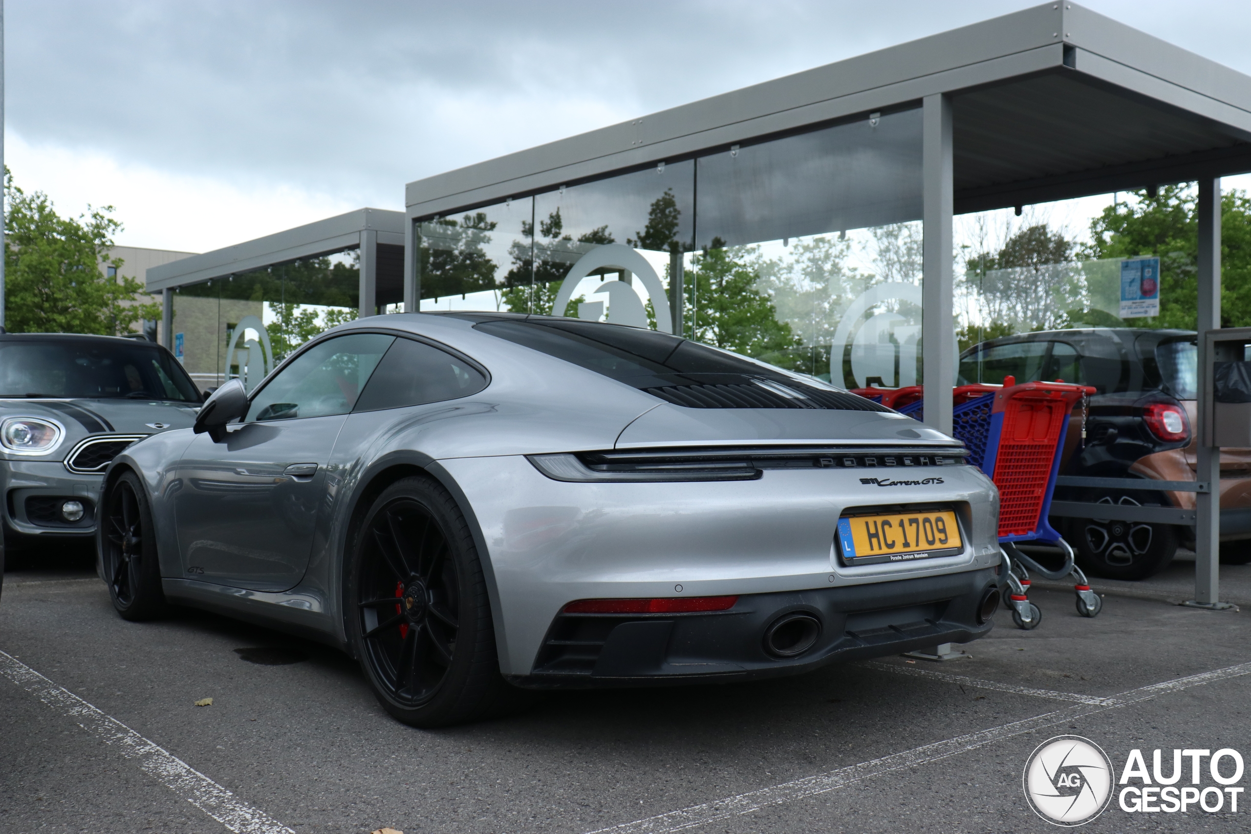 Porsche 992 Carrera GTS