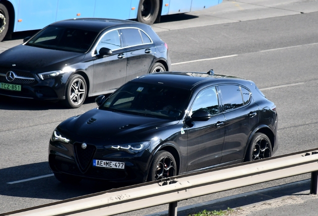 Alfa Romeo Stelvio Quadrifoglio 2023