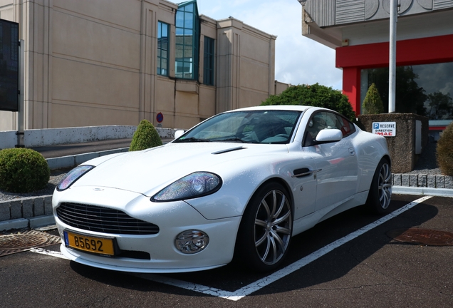 Aston Martin Vanquish S
