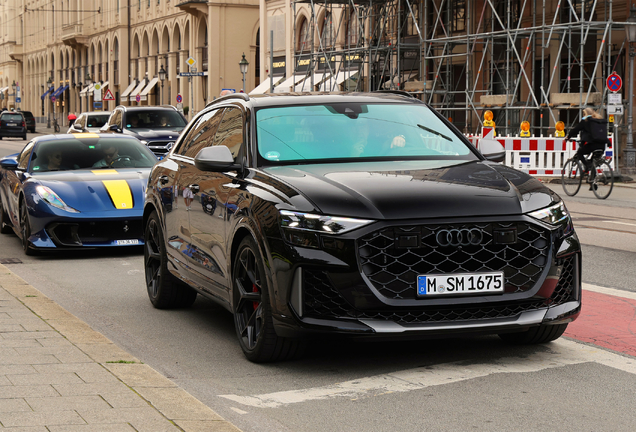 Audi RS Q8 2024