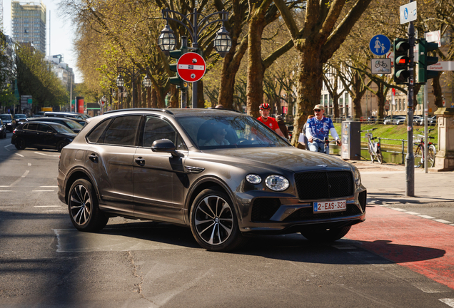 Bentley Bentayga V8 2021