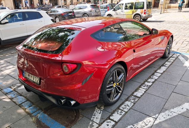 Ferrari FF