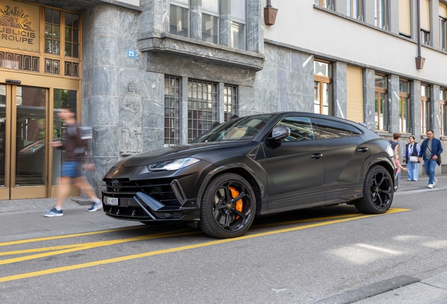 Lamborghini Urus Performante