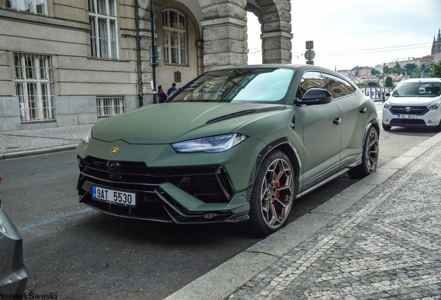 Lamborghini Urus Performante