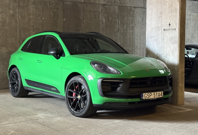 Porsche 95B Macan GTS MkIII