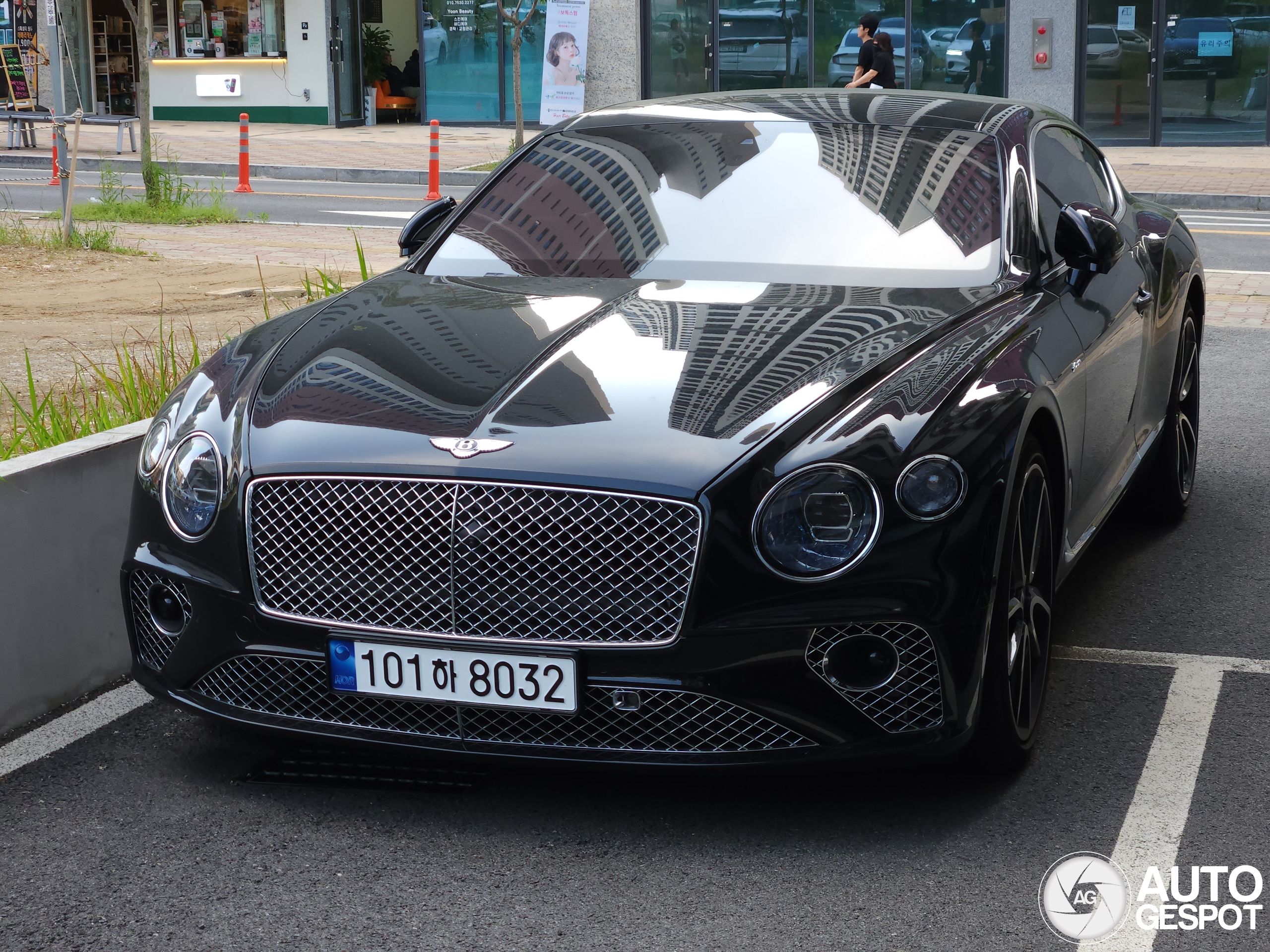 Bentley Continental GT V8 Azure