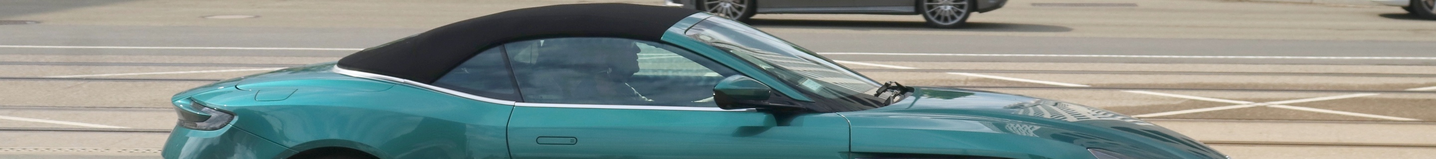 Aston Martin DB11 V8 Volante