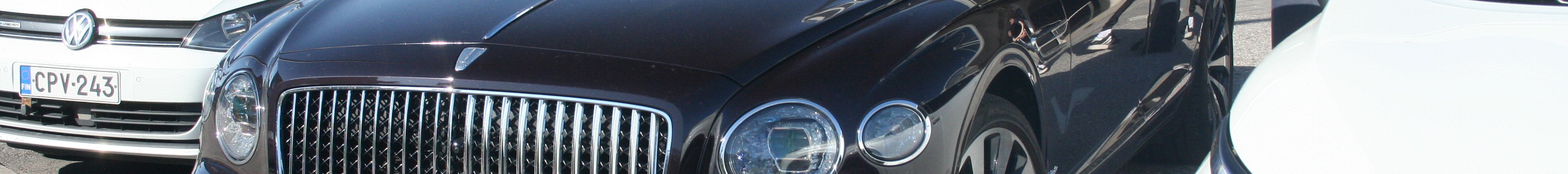 Bentley Flying Spur Hybrid