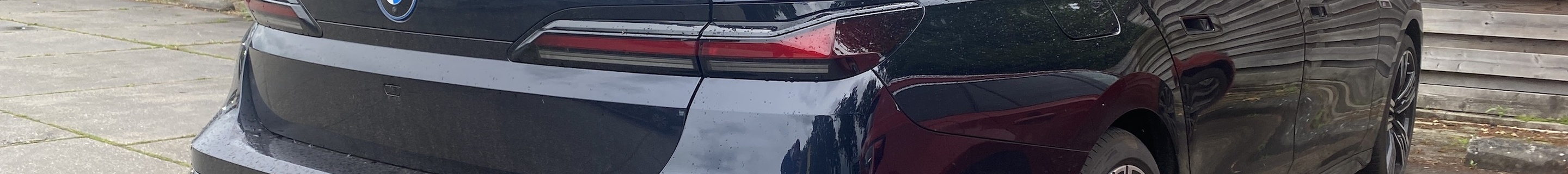 BMW M760e xDrive