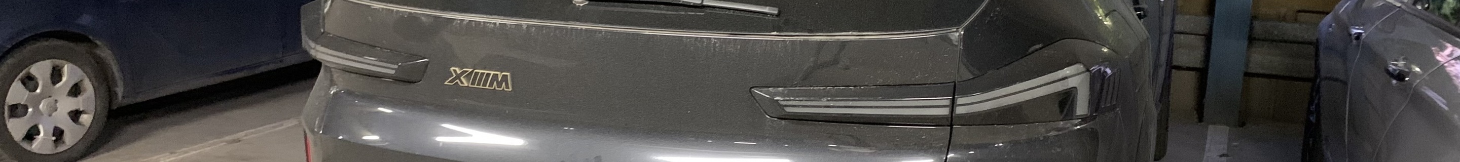 BMW XM G09
