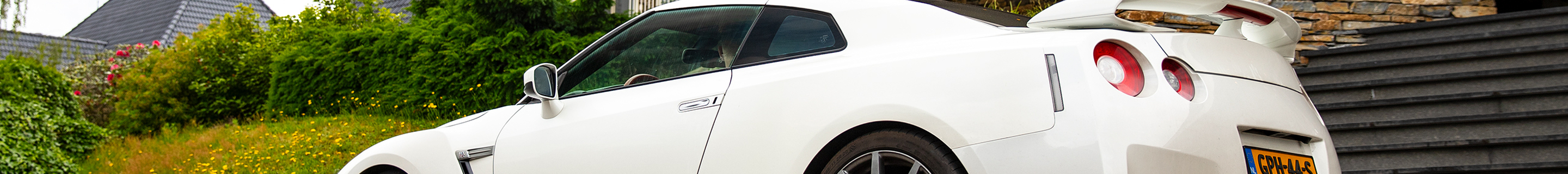 Nissan GT-R 2012