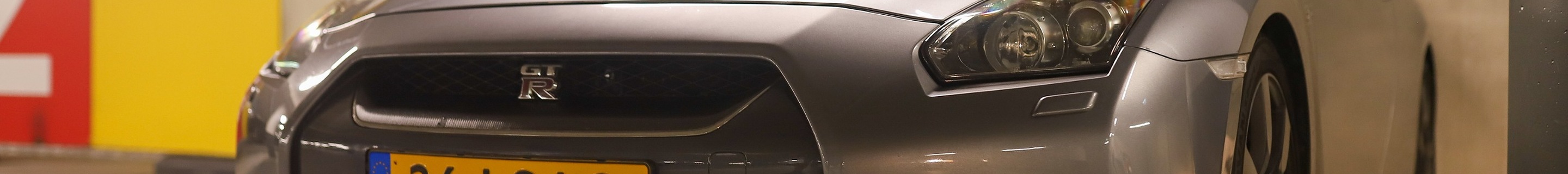 Nissan GT-R