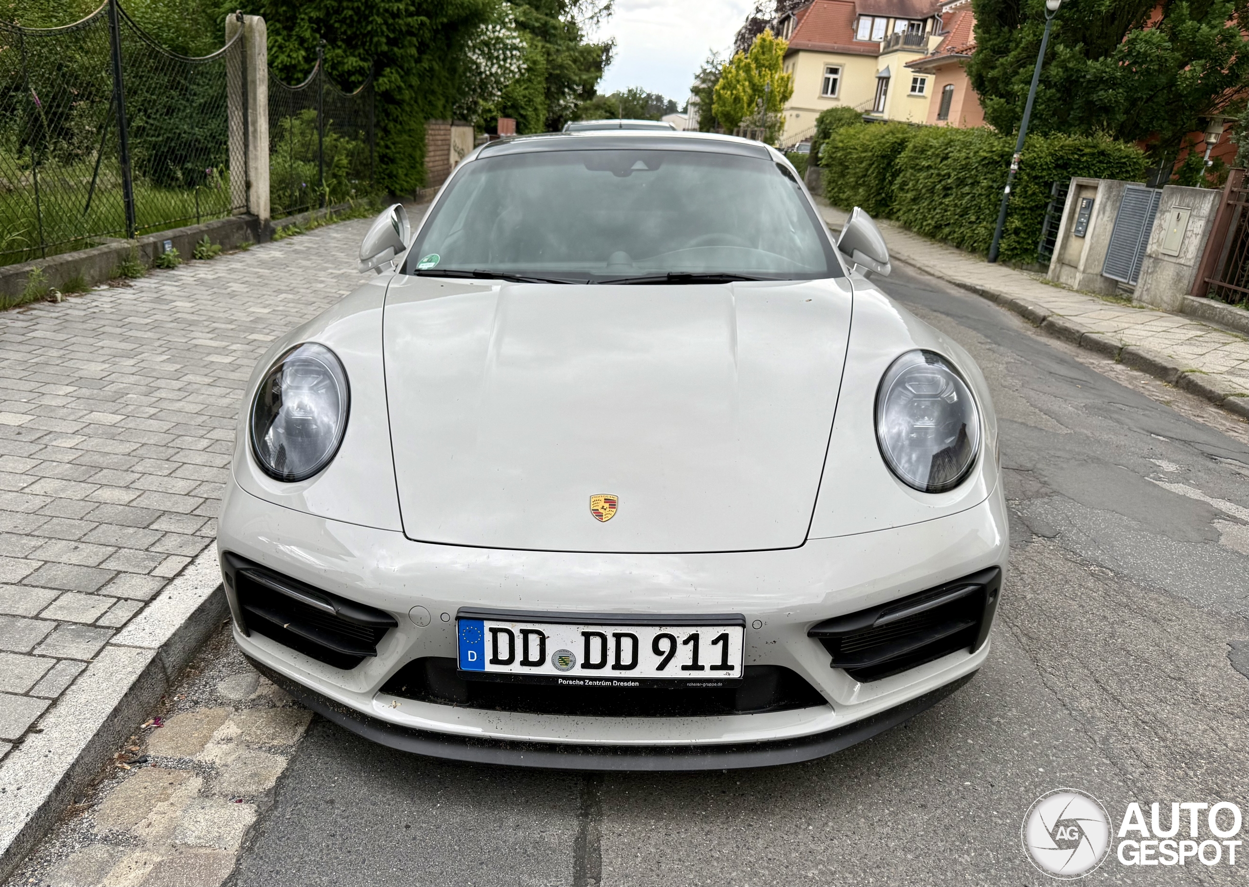 Porsche 992 Carrera GTS