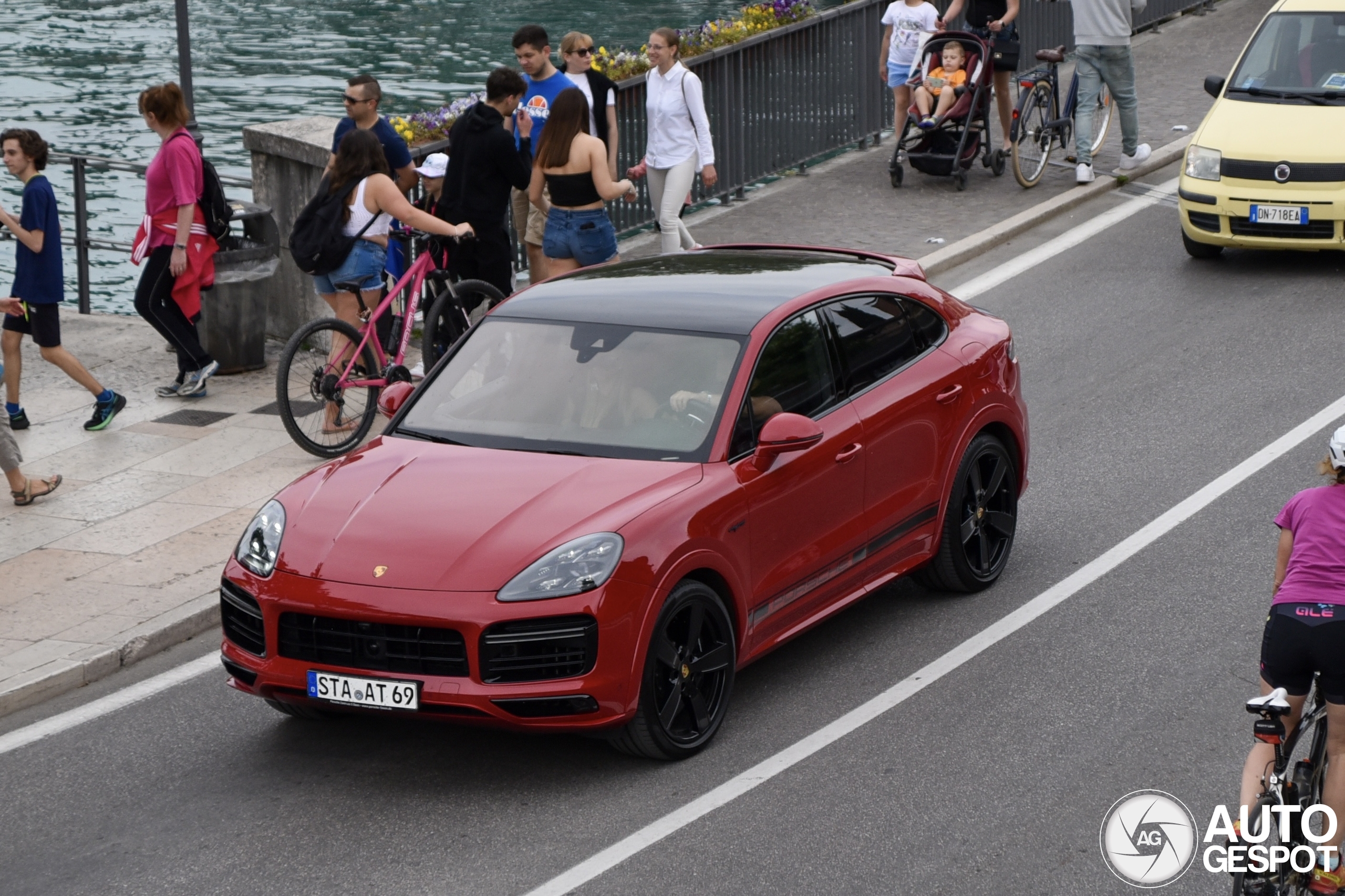 Porsche Cayenne Coupé Turbo S E-Hybrid