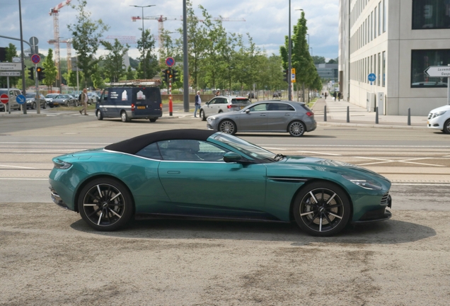 Aston Martin DB11 V8 Volante