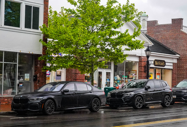 BMW M760i xDrive 2019