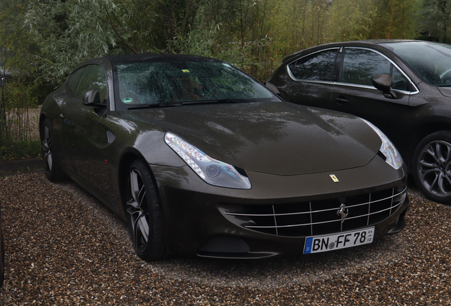 Ferrari FF