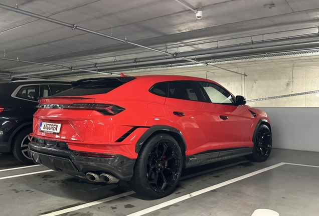 Lamborghini Urus Performante